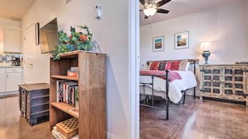 Apartment (1 Bedroom) | Interior