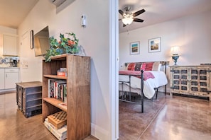 Apartment (1 Bedroom) | Interior