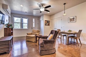 Apartment (1 Bedroom) | Interior