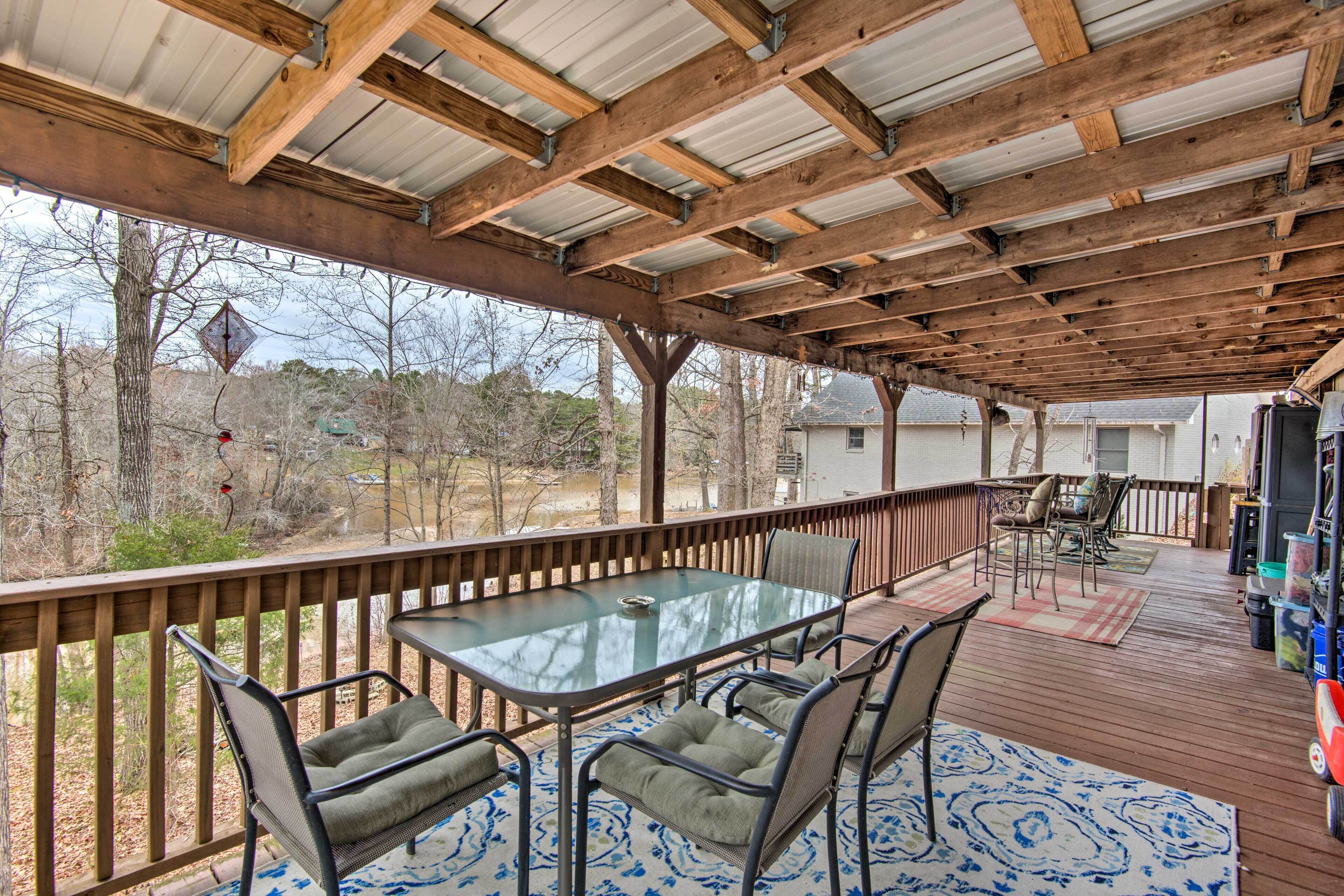 Sherrills Ford Getaway w/ Deck + Lake View!