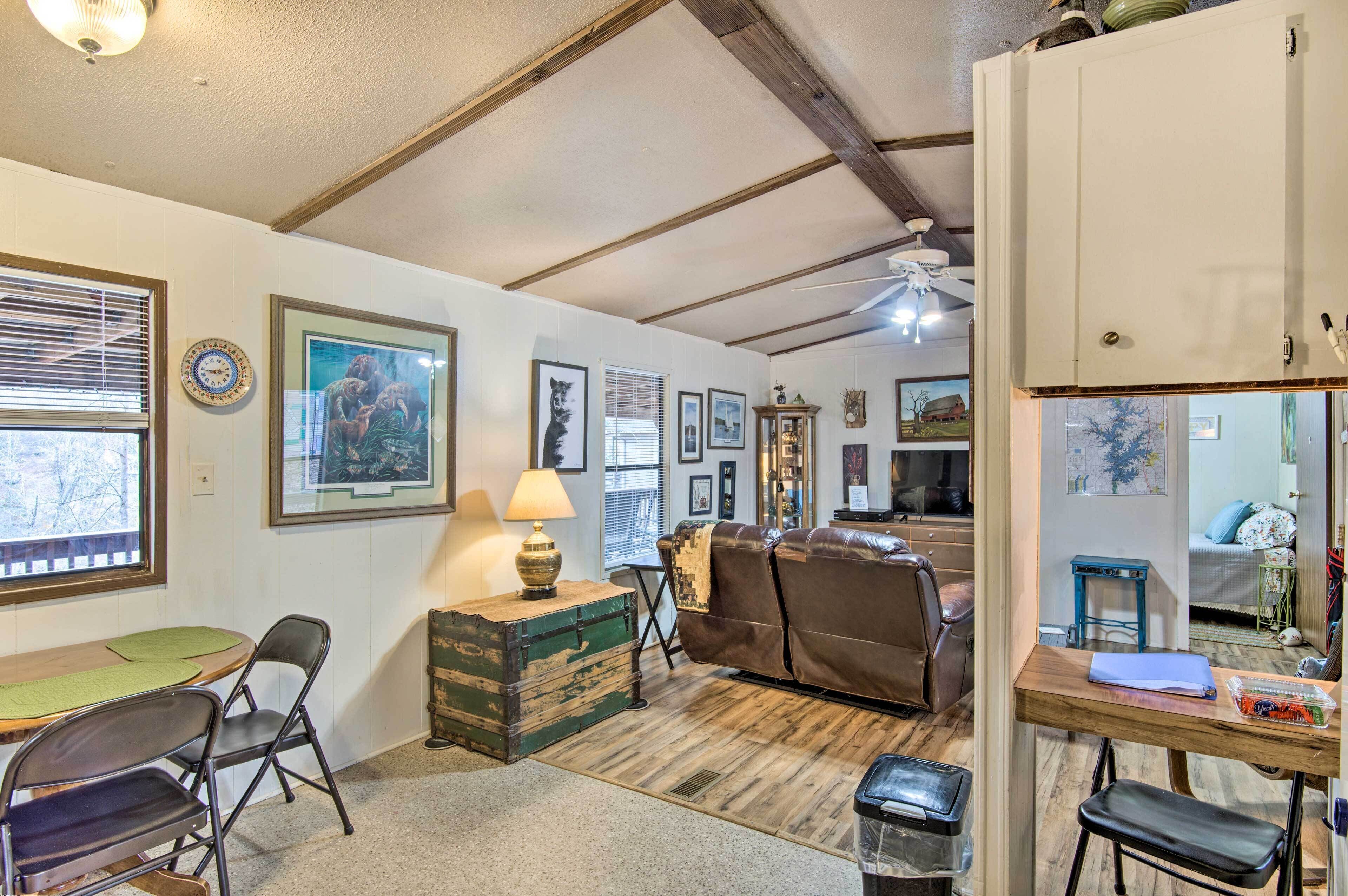 Sherrills Ford Getaway w/ Deck + Lake View!