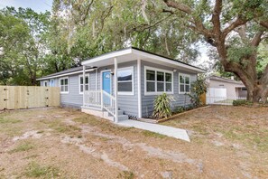 Cottage (3 Bedrooms) | Interior