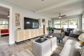 Cottage (3 Bedrooms) | Front of property