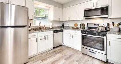 Dtwn Winter Garden Home: 12 Mi to Disney!