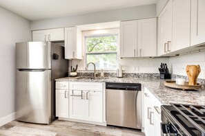 Interior - Dtwn Winter Garden Home: 12 Mi to Disney! (Winter Garden)