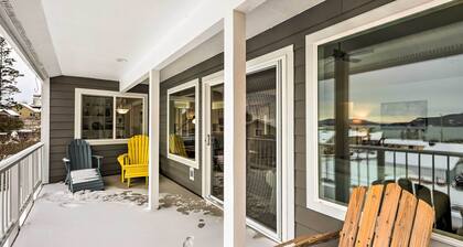Anacortes Home w/ Views of Puget Sound