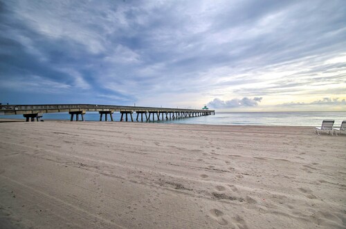 1 Mi to Deerfield Beach: Home w/ Outdoor Oasis!