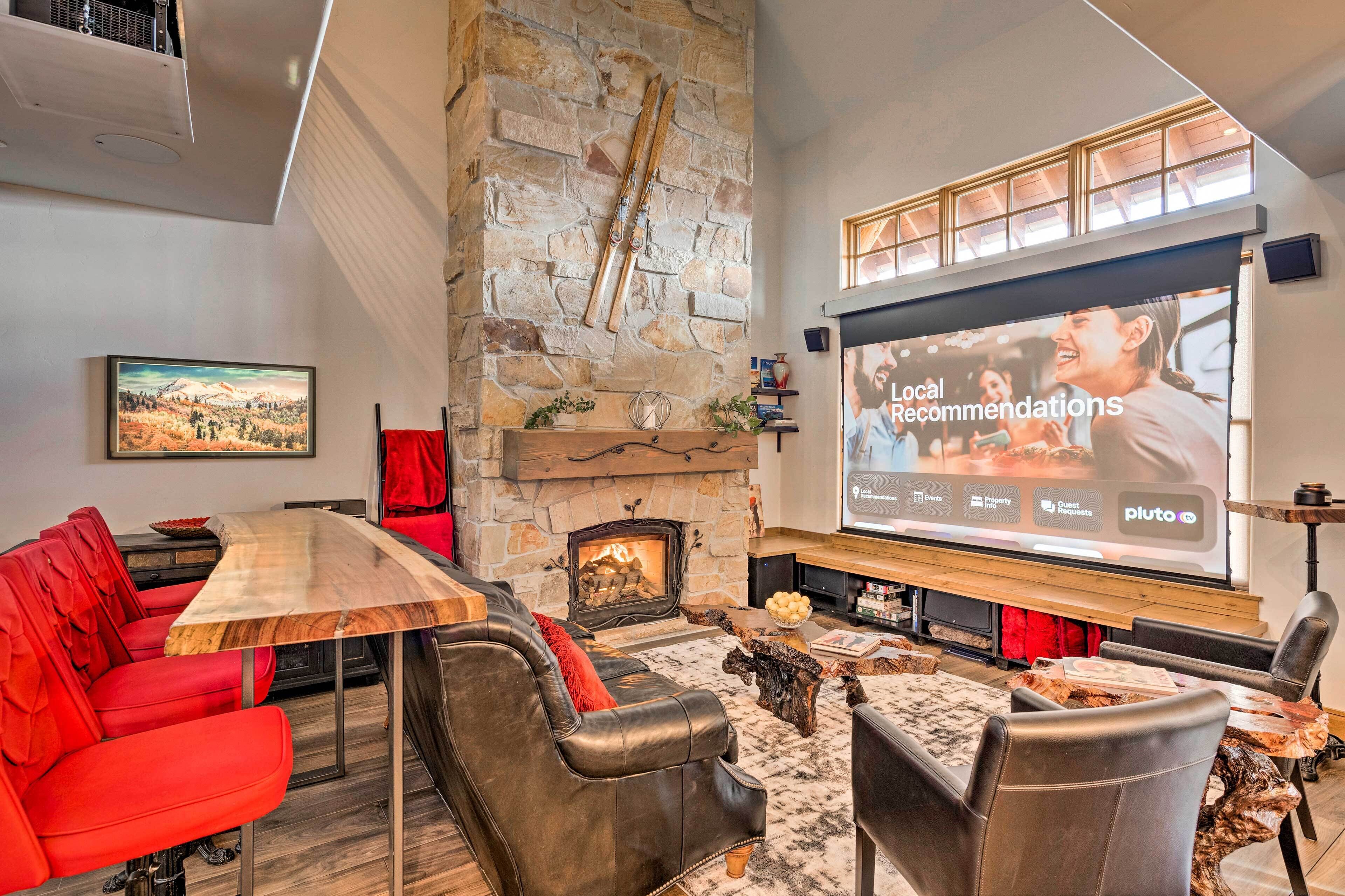 Ski-in/ski-out Townhome w/ Sauna & Hot Tub!