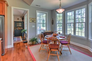 Interior - Oriental House on 1 Acre w/ Wraparound Porch! (Arapahoe)