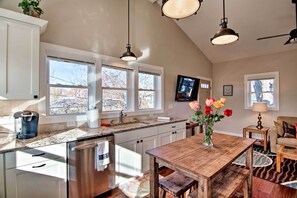 Apartment (1 Bedroom) | Private kitchen | Microwave, oven, stovetop, dishwasher