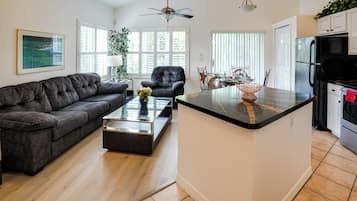 Căn hộ (2 Bedrooms) | Mặt tiền nơi lưu trú