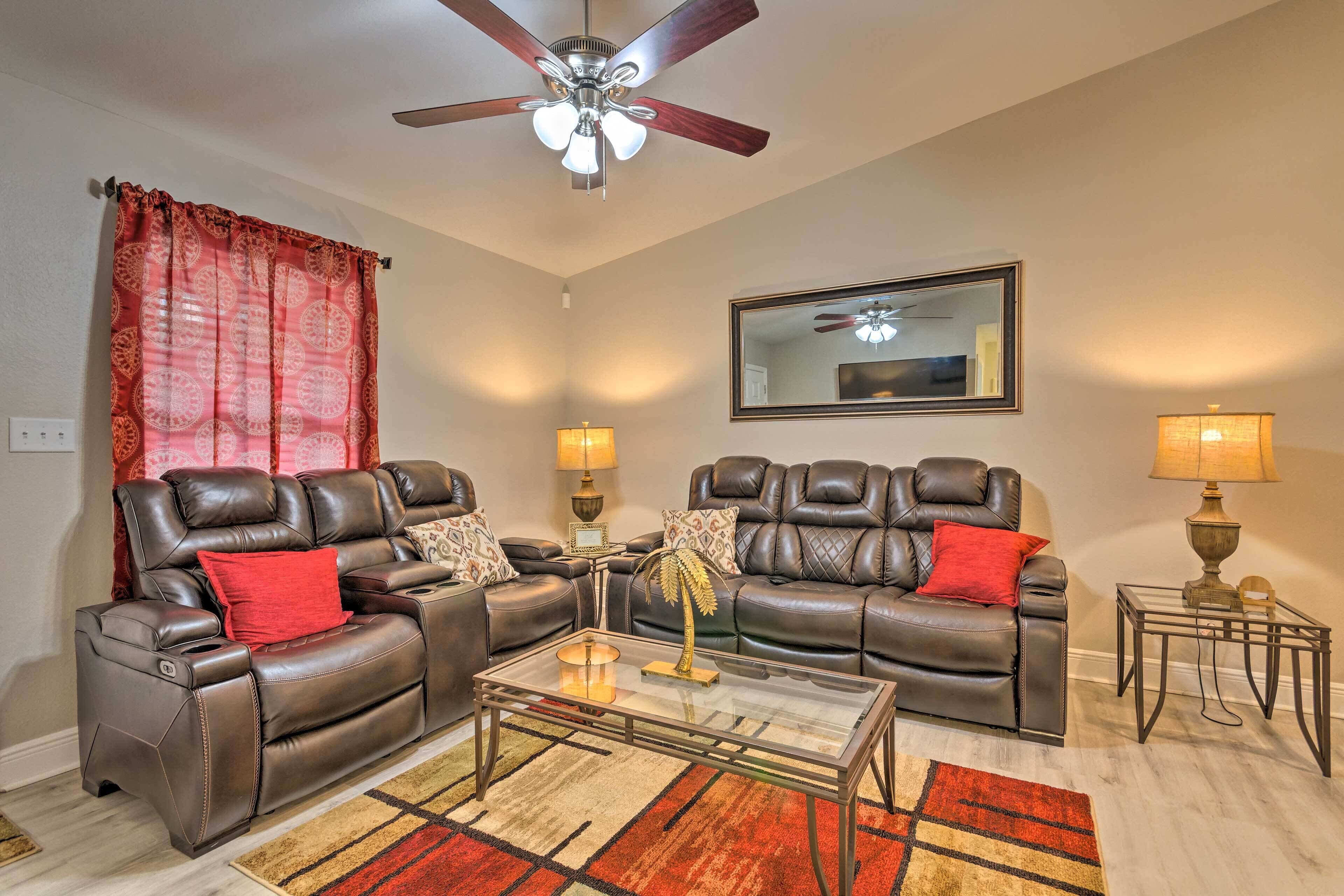 House (2 Bedrooms) | Front of property