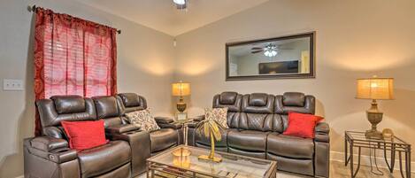 House (2 Bedrooms) | Front of property