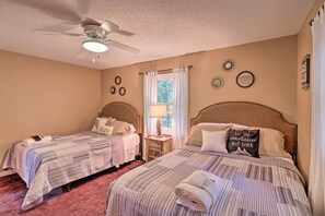 House (3 Bedrooms) | Interior - Rustic Red Cabin w/ Deck in Maggie Valley Club! (Maggie Valley)