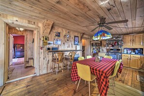 House (3 Bedrooms) | Interior - Full Private Home on 32-acres w/ Stellar Views! (Jefferson)