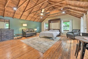 Apartment (0 Bedroom) | Interior