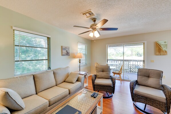 House (2 Bedrooms) | Interior - Coastal Oasis w/ Shared Pool, 2 Mi to Beach! (Englewood)