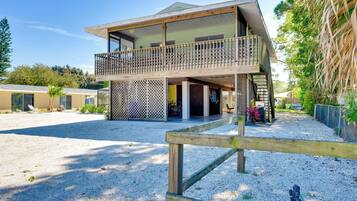 House (2 Bedrooms) | Bahagian dalam