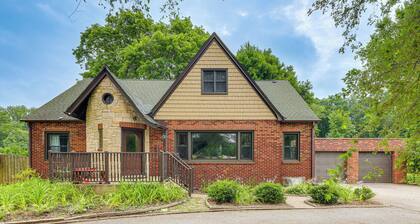 Cozy Abode ~ 3 Mi to Indiana Dunes Nat'l Park