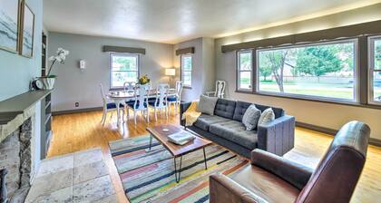 Cozy Abode ~ 3 Mi to Indiana Dunes Nat'l Park