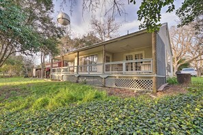 House (2 Bedrooms) | Interior - Riverfront Martindale House w/ 2 Covered Decks (Martindale)
