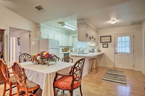 Hus (2 Bedrooms) | Interiör