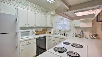 Casa (2 Bedrooms) | Interior