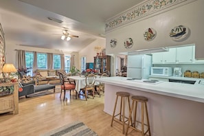 Rumah (2 Bedrooms) | Interior