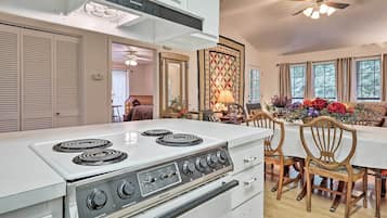 Casa (2 Bedrooms) | Interior