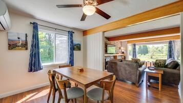 單棟房屋 (4 Bedrooms) | 內部