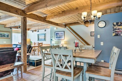 Cozy Conway Area Home ~ 4 Mi to Cranmore Mountain!