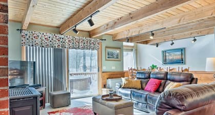 Cozy Conway Area Home ~ 4 Mi to Cranmore Mountain!