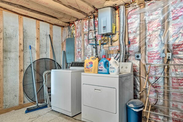 Apartment (2 Bedrooms) | Interior - Cozy Conway Area Home ~ 4 Mi to Cranmore Mountain! (Intervale)