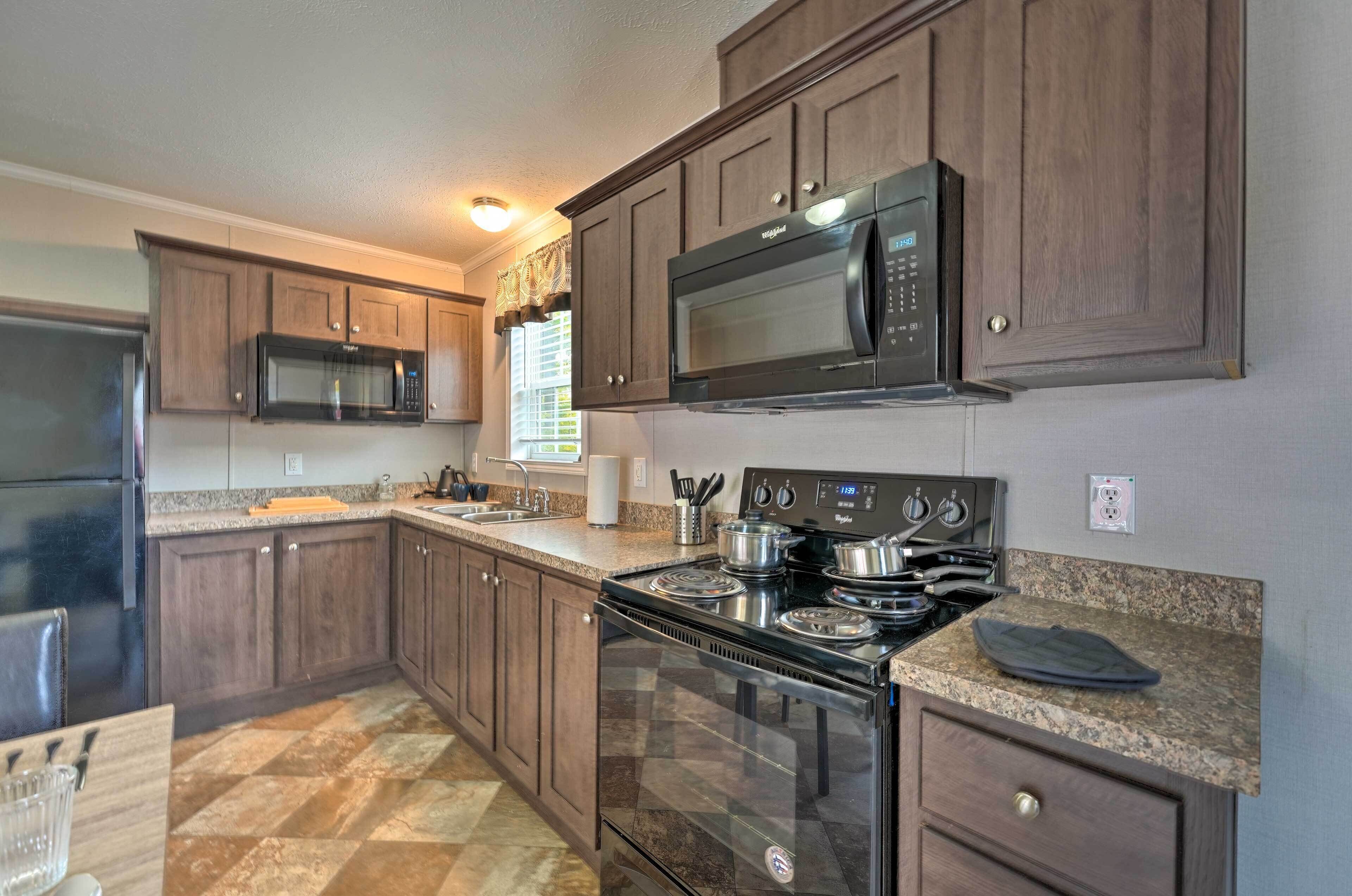 House (2 Bedrooms) | Interior