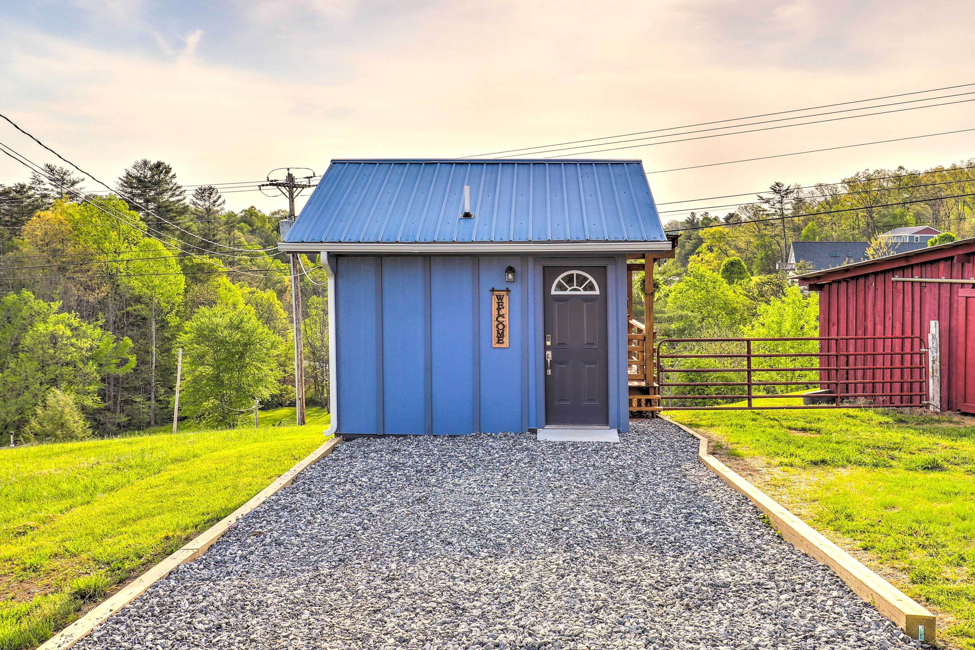 Apartment (0 Bedroom) | Interior