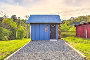 Apartment (0 Bedroom) | Interior