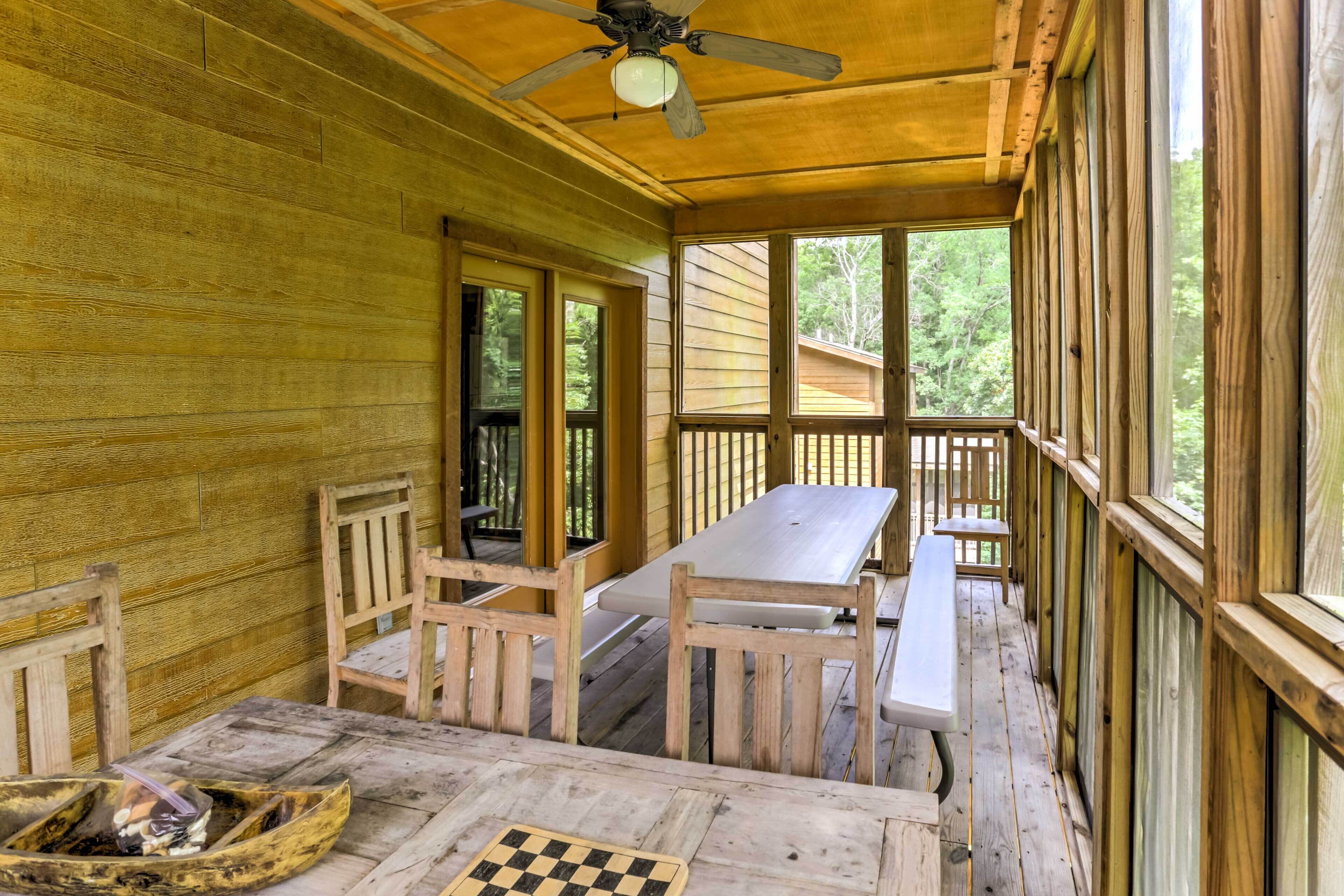 House (5 Bedrooms) | Interior