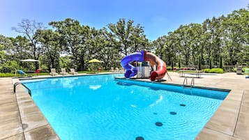 Rumah (5 Bedrooms) | Interior