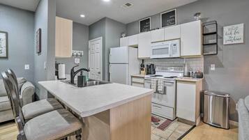 Apartment (2 Bedrooms) | Interior