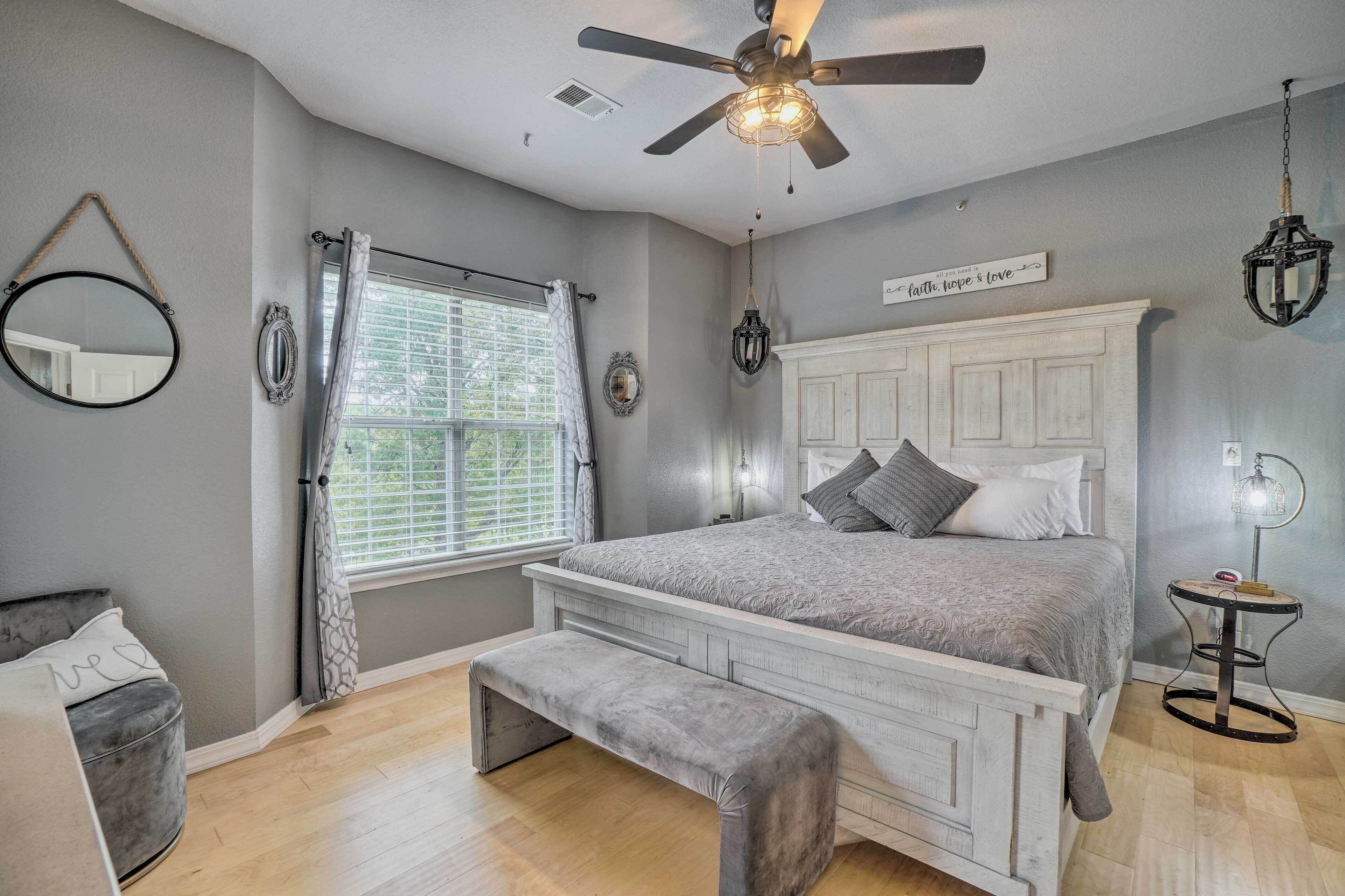 Walk-in Branson Condo With Resort Amenities!