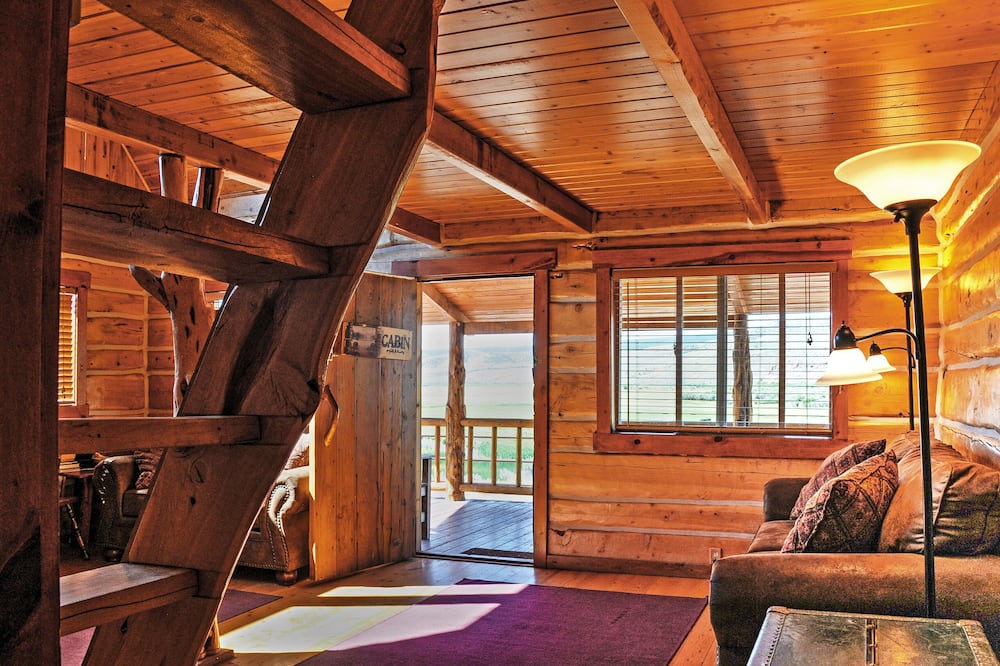 Remote Antimony Log Cabin w/ Green Meadow Views! - Angle, UT