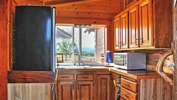 House (1 Bedroom) | Interior