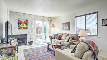 Apartment (2 Bedrooms) | Front of property