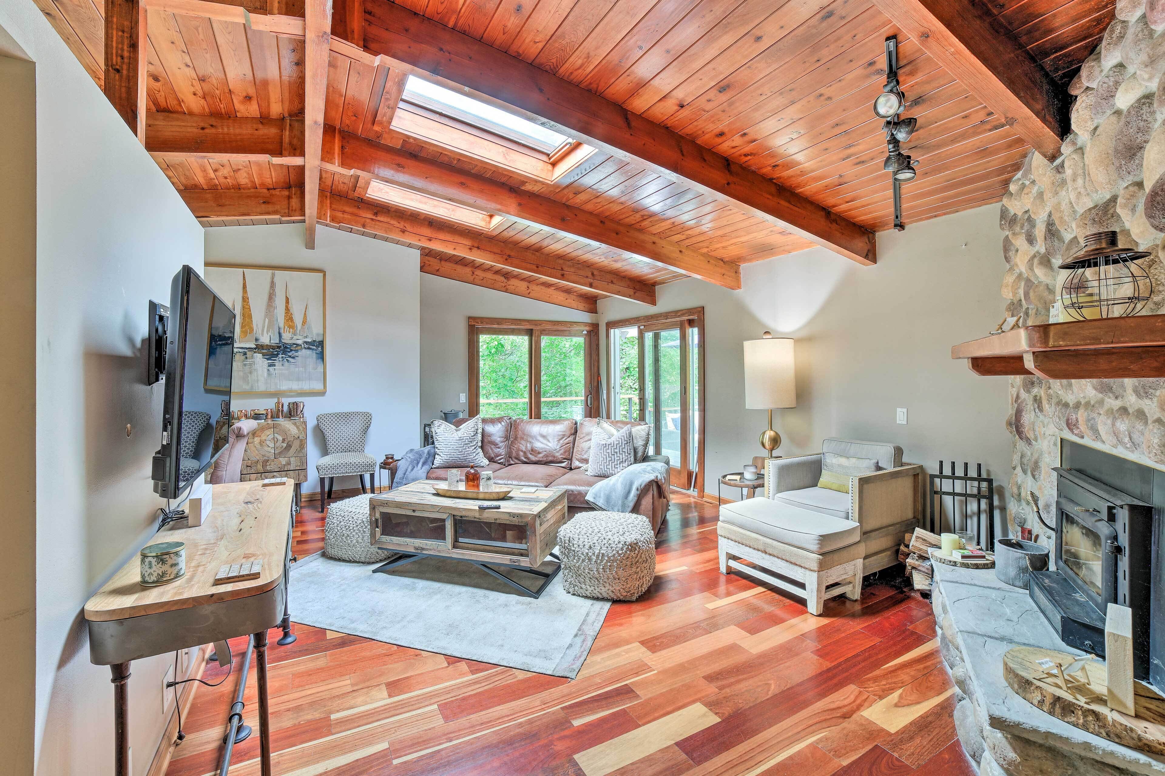 Unique Gary Home Near Lake Michigan Beaches!