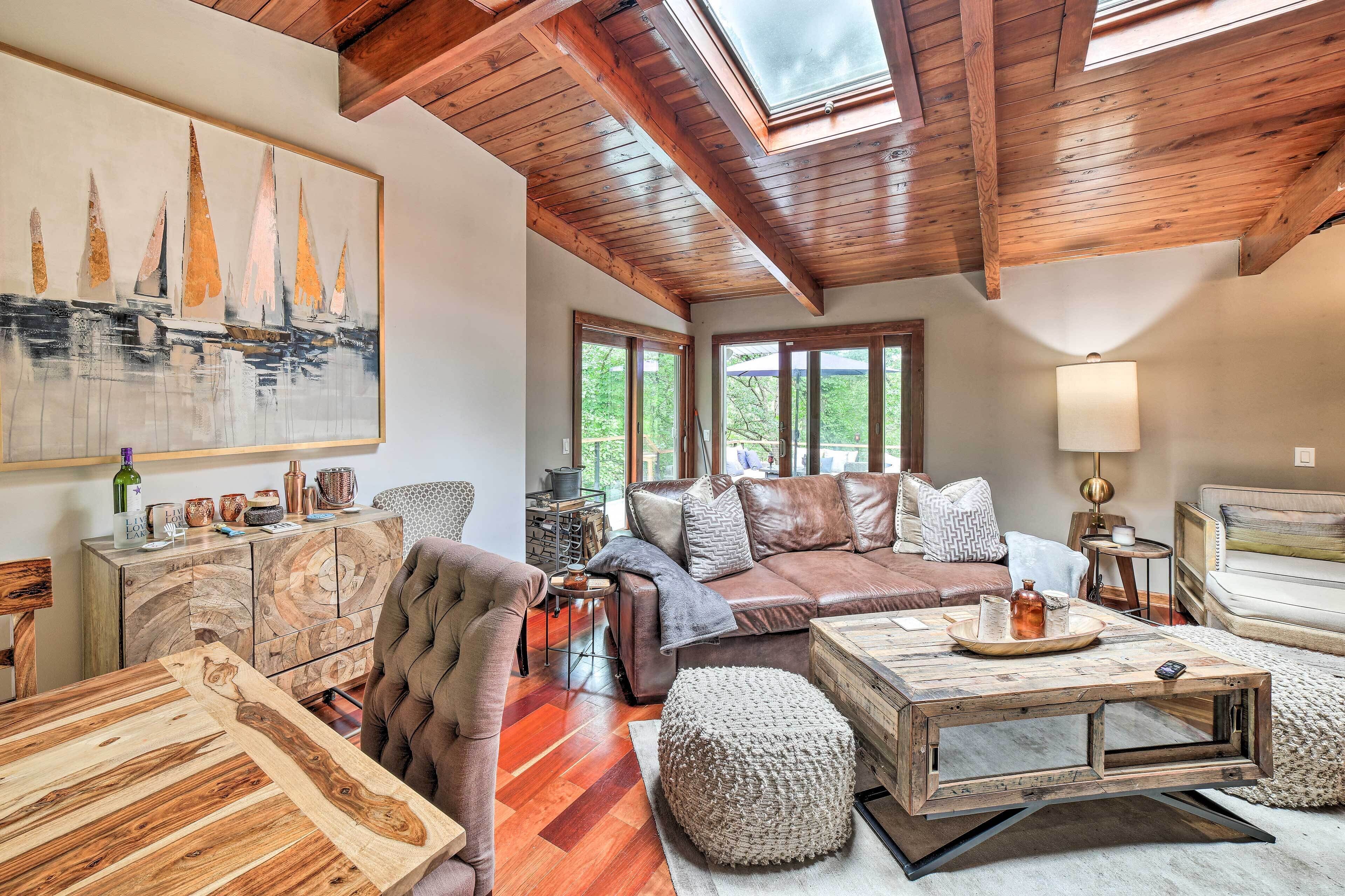 Unique Gary Home Near Lake Michigan Beaches!