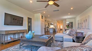 Apartment (2 Bedrooms) | Bahagian dalam