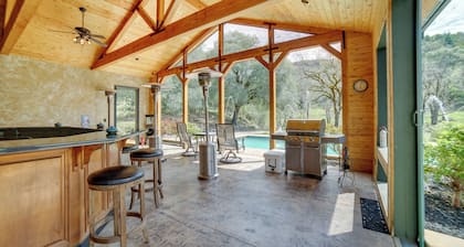 Stunning Hopland Vacation Rental w/ Pool & Hot Tub