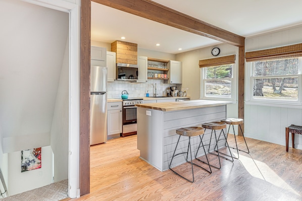 House (3 Bedrooms) | Interior