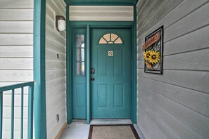 Apartment (2 Bedrooms) | Bahagian dalam