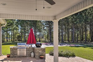 House (2 Bedrooms) | Interior - Bright Hopkins Home w/ Game Room & Fire Pit! (Hopkins)